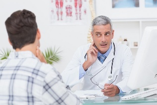 Příčinou bolestí v oblasti krku a ucha